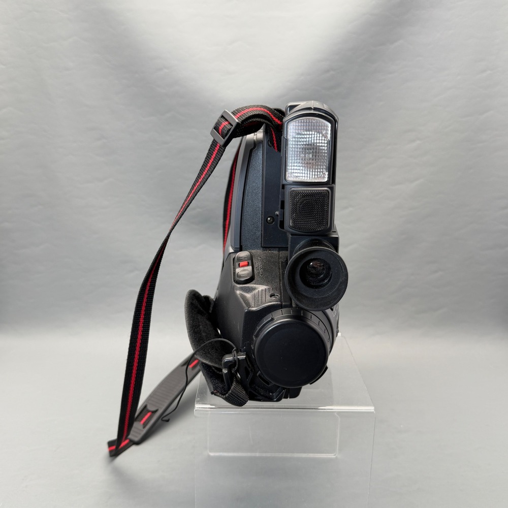 RCA CC547 VHS Camcorder Movie Camera 24x Zoom Bundle Charger Manual FOR PARTS - Picture 5 of 16